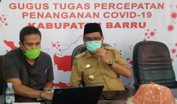 Dibalik Layar Gugus Tugas Covid-19 Barru, Darwis Pimpin Relawan Sajikan Informasi Aktual