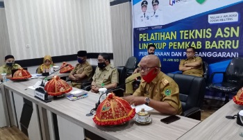 Tingkatkan Kualitas ASN, Pemkab Barru Gelorakan Barru Macca Na Malebbi