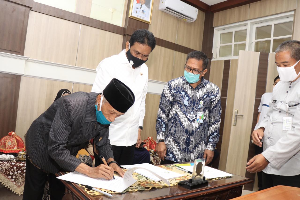 Lindungi Pekerja Non-PNS, Pemkab Barru dan Baznas Kerjasama BPJS Ketenagakerjaan