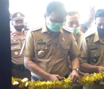 Dalam Sepekan Bupati Barru Resmikan Dua Kantor Desa