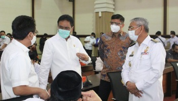 Rapat Bersama Mendagri dan Gubernur, Bupati Barru Komitmen Sukseskan Pilkada