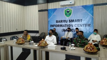 Forkopimda Barru Vidcom Bersama Panglima, Kapolri dan Gubernur