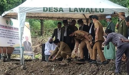 GOR Putri DDI Bululampang Dibangun, Peletakan Batu Pertama Dilakukan Bupati Barru