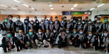Ponpes DDI Mangkoso Lepas 26 Santri Lanjutkan Pendidikan di Mesir