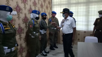 Wouww… Wabup Aska Mappe, dari Komandan di Kepolisian ke Komandan Satuan Sipil