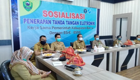 Wabup Barru Hadiri Vidcon Sosialisasi Penerapan Tanda Tangan Elektronik