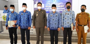 Terbaik Realisasi PBB P2, Kecamatan, Desa dan Kelurahan di Barru Ini Raih Penghargaan