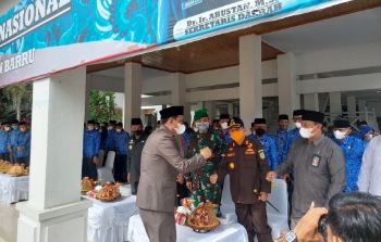 Dipimpin Bupati Barru, Dandim 1405 Ikuti Upacara Hari Kesadaran Nasional