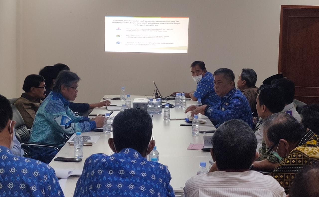 Libatkan  5 Profesor, Pemkab Barru-KKDB Bahas Potensi Ekonomi Barru