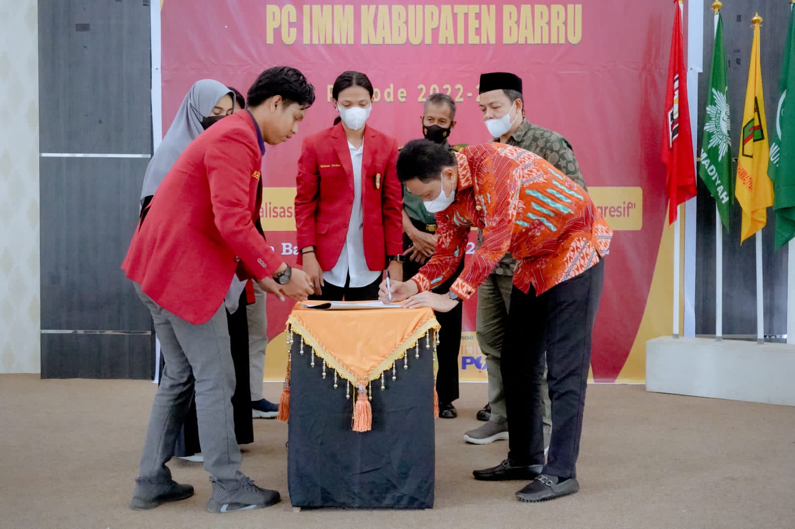 Hadiri Pelantikan IMM Barru, Bupati Minta Berperan Serta Wujudkan Pembangunan Daerah