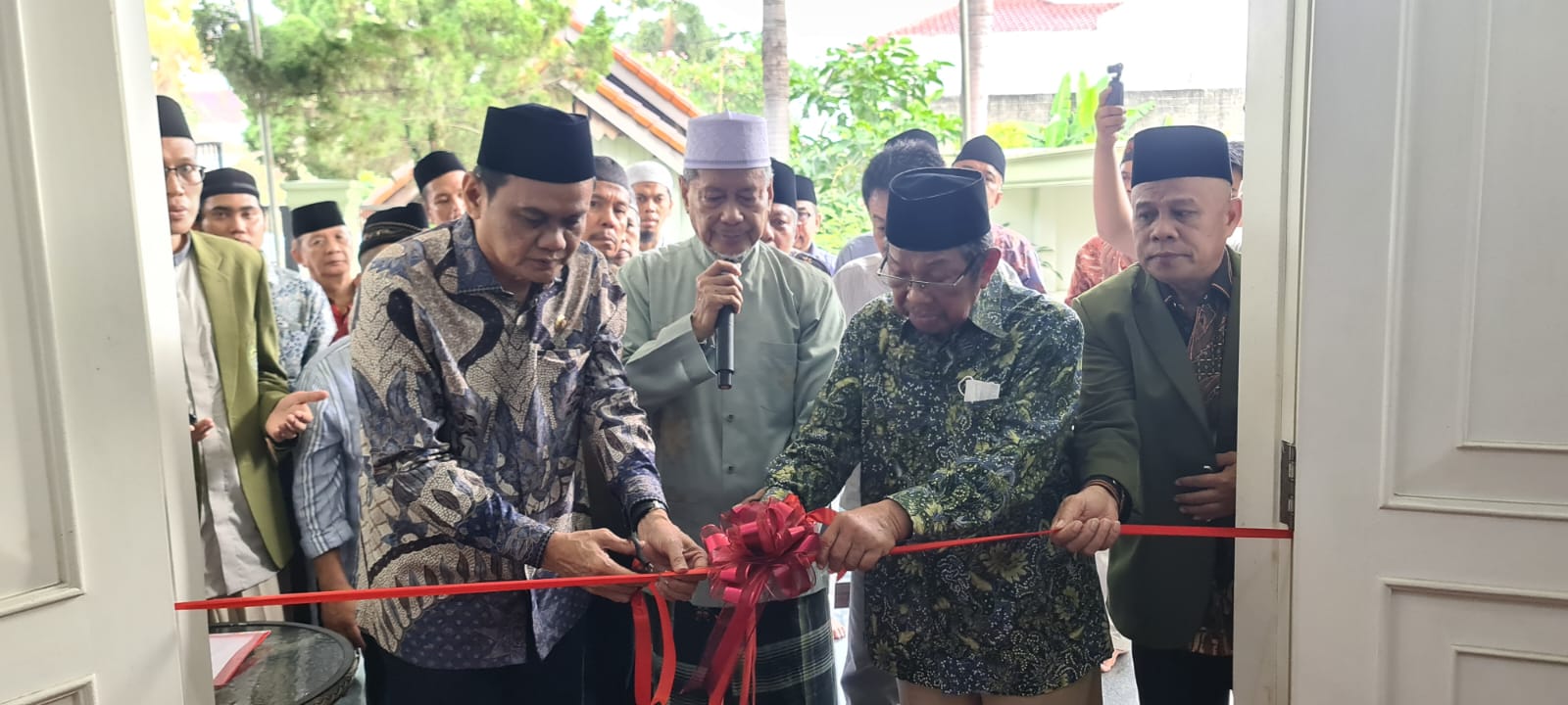 H.Karim Owner UBM Hadir di Peresmian Kantor DDI Perwakilan Jabodetabek Dan Silaturahmi Dengan AG H.Aly Yafie