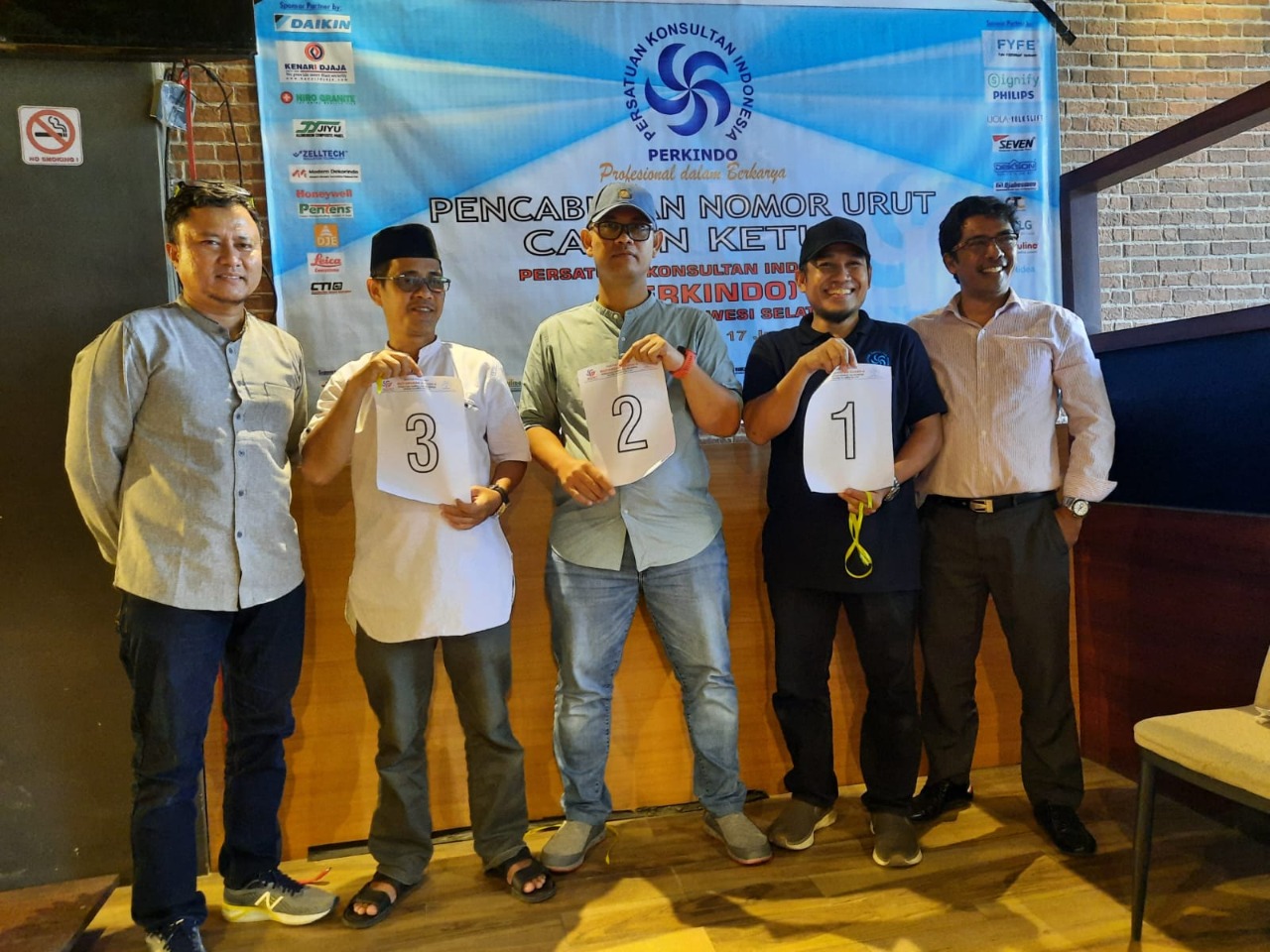 Suasana Pengundian dan Penetapan Nomor Urut Calon Ketua Perkindo Sulsel Aman dan Lancar