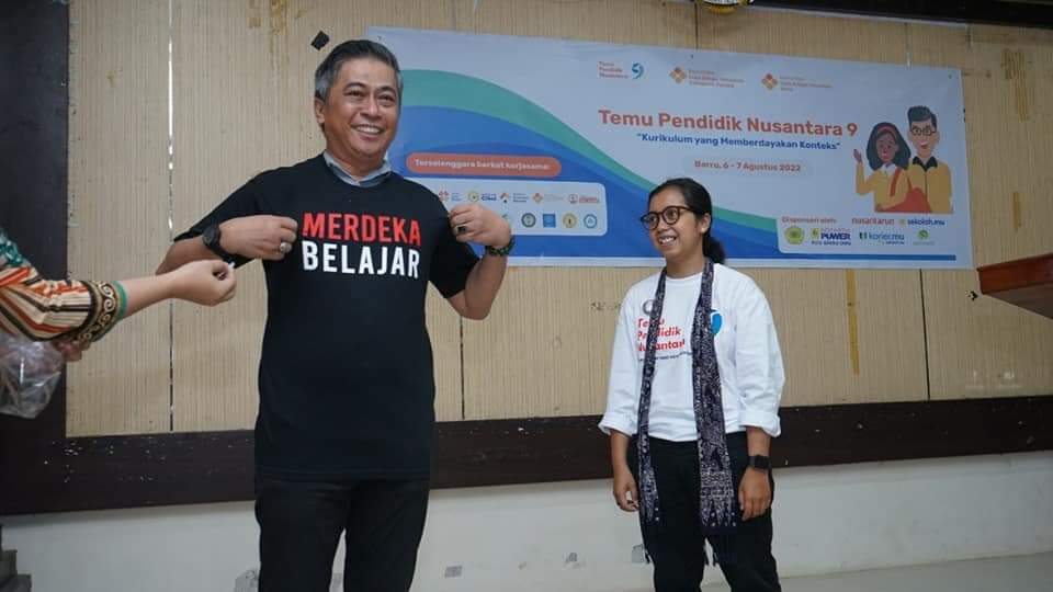 Buka Temu Pendidik KGBN Barru, Sekda :Wujudkan Merdeka Belajar