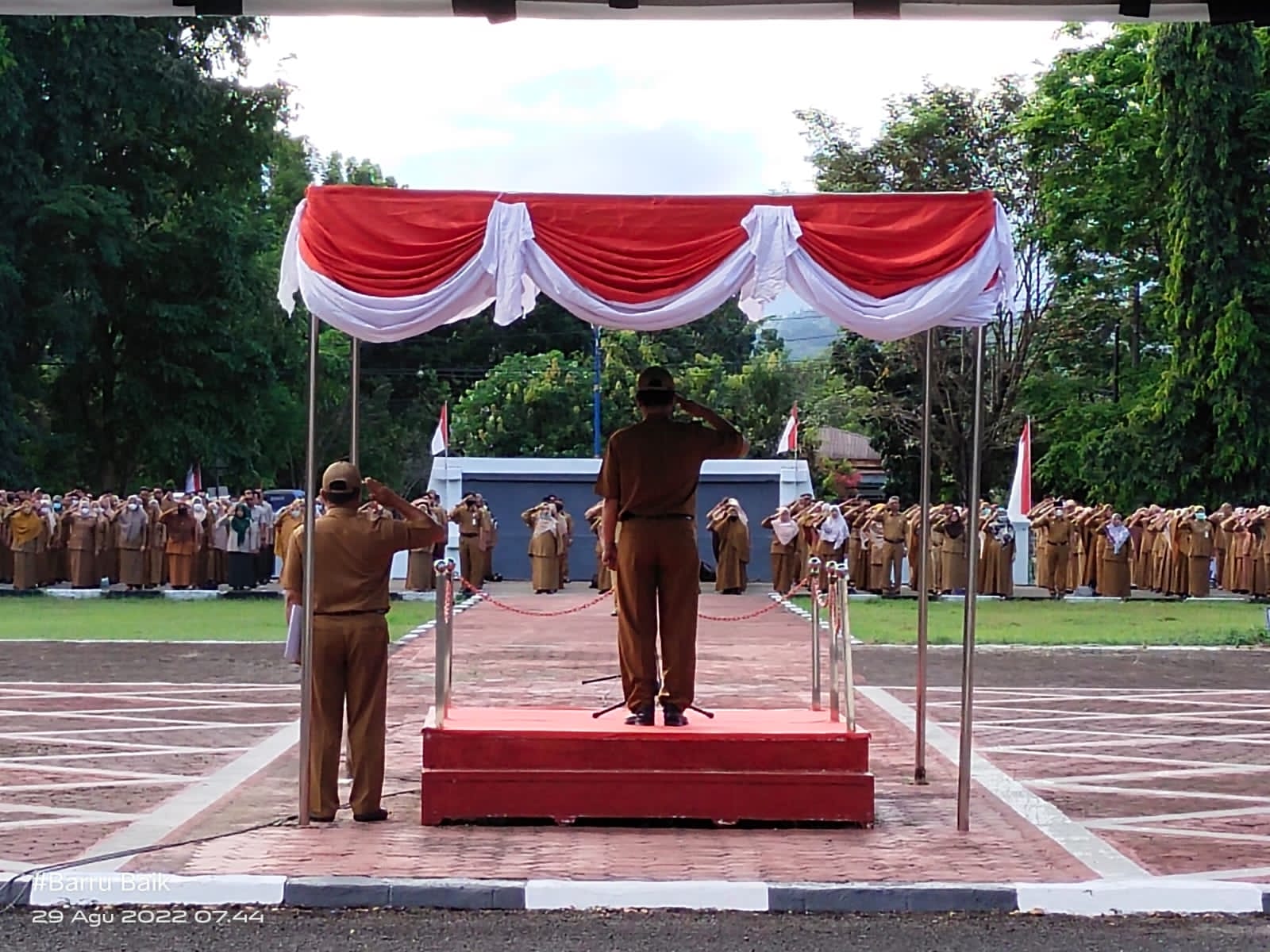 Inspektur Upacara Hari Senin, Kadis Paparkan Keberhasilan Sektor Pertanian