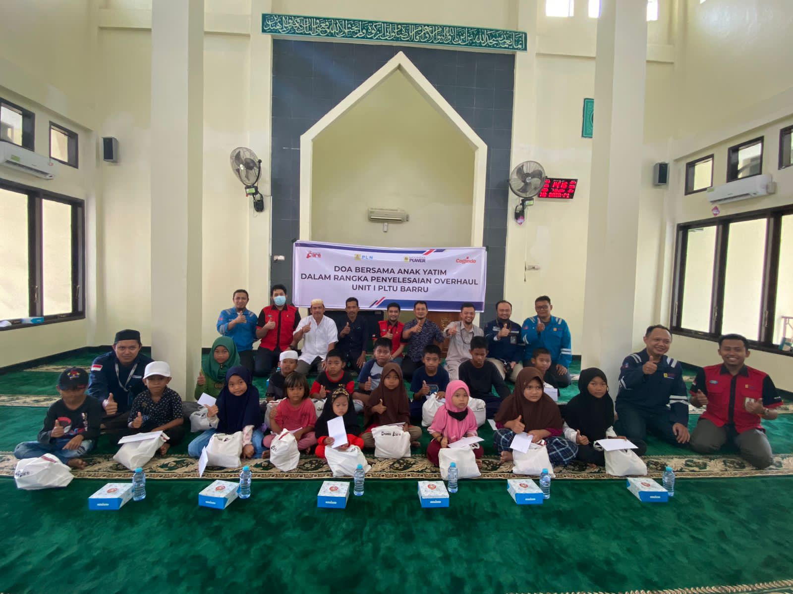 Syukuran Selesainya Overhaul Unit I, PLTU Barru Undang Anak Yatim