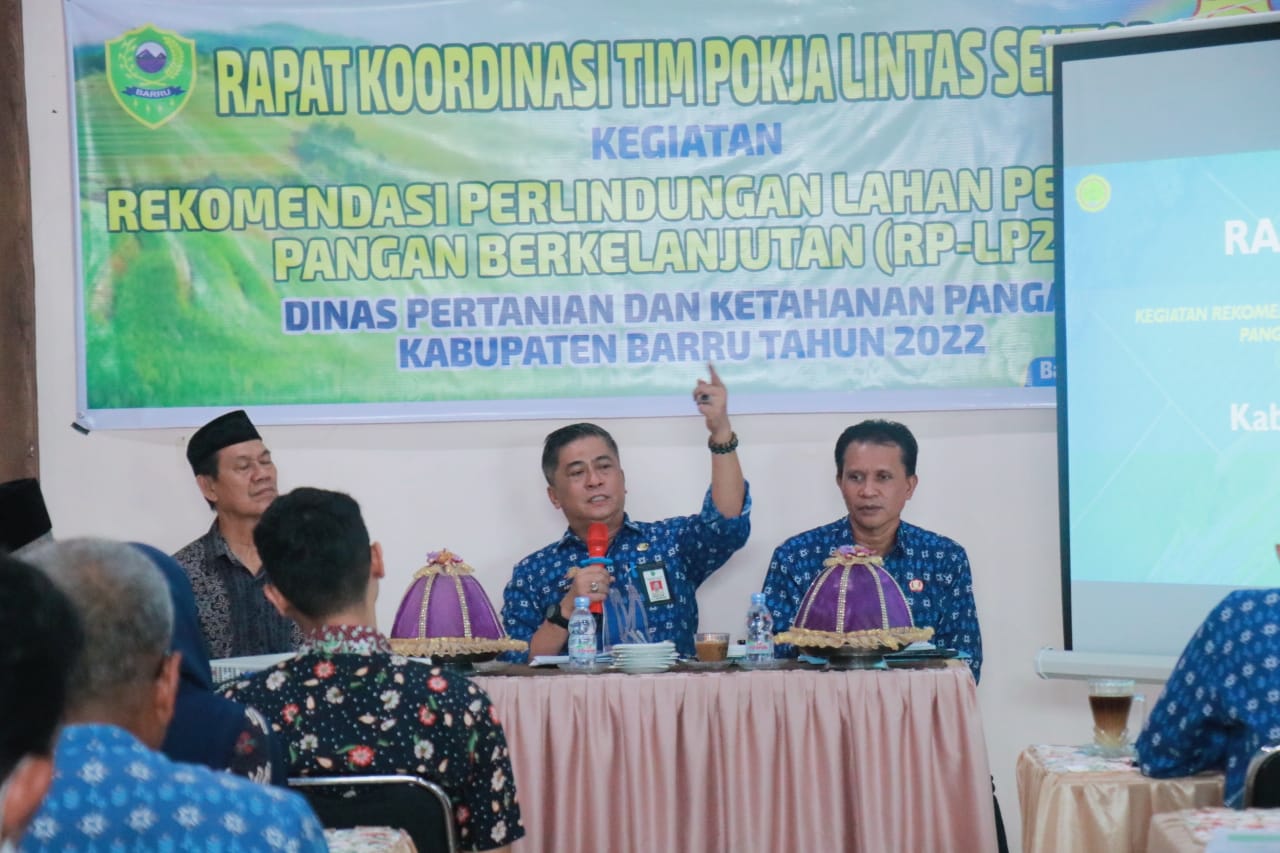 Sekda Barru Membuka Rakor RPLP2B