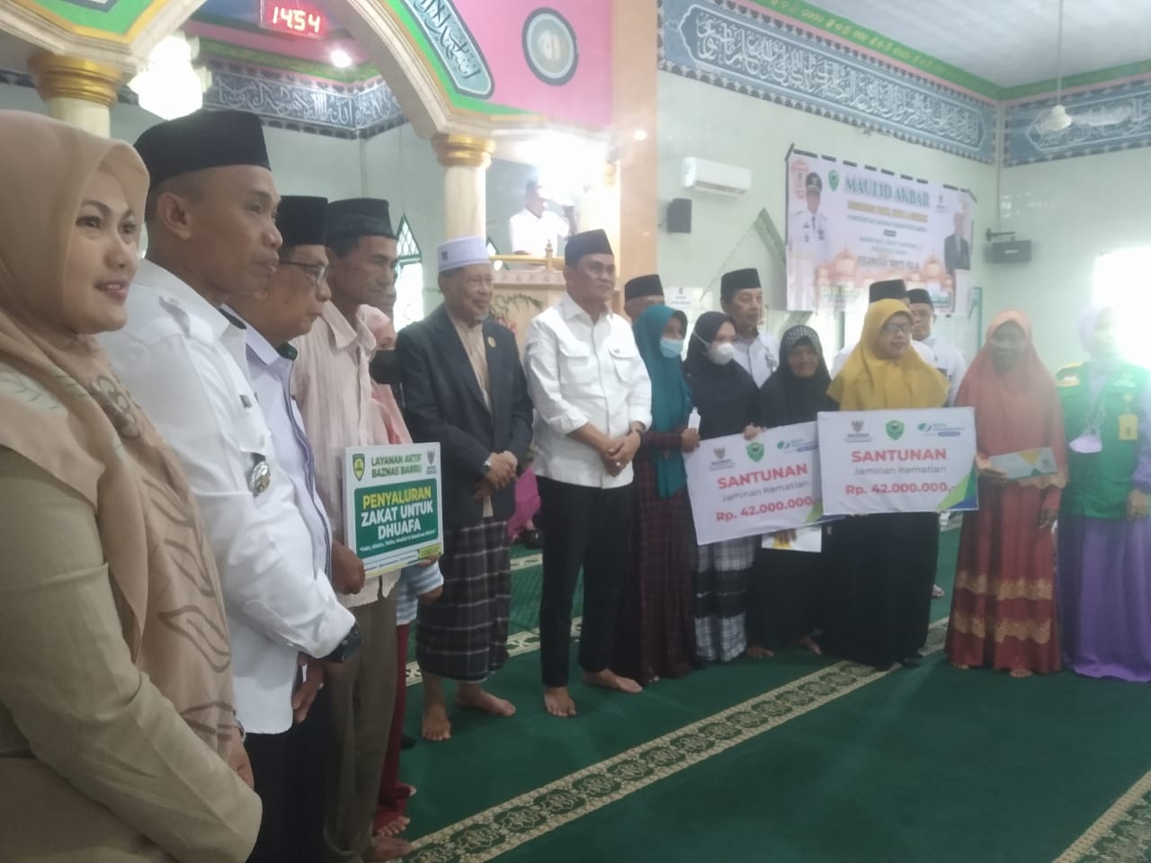 Peringata Maulid Pemkab dan Baznas Barru Di Ralla, Bupati Ajak Warga Jaga Persatuan