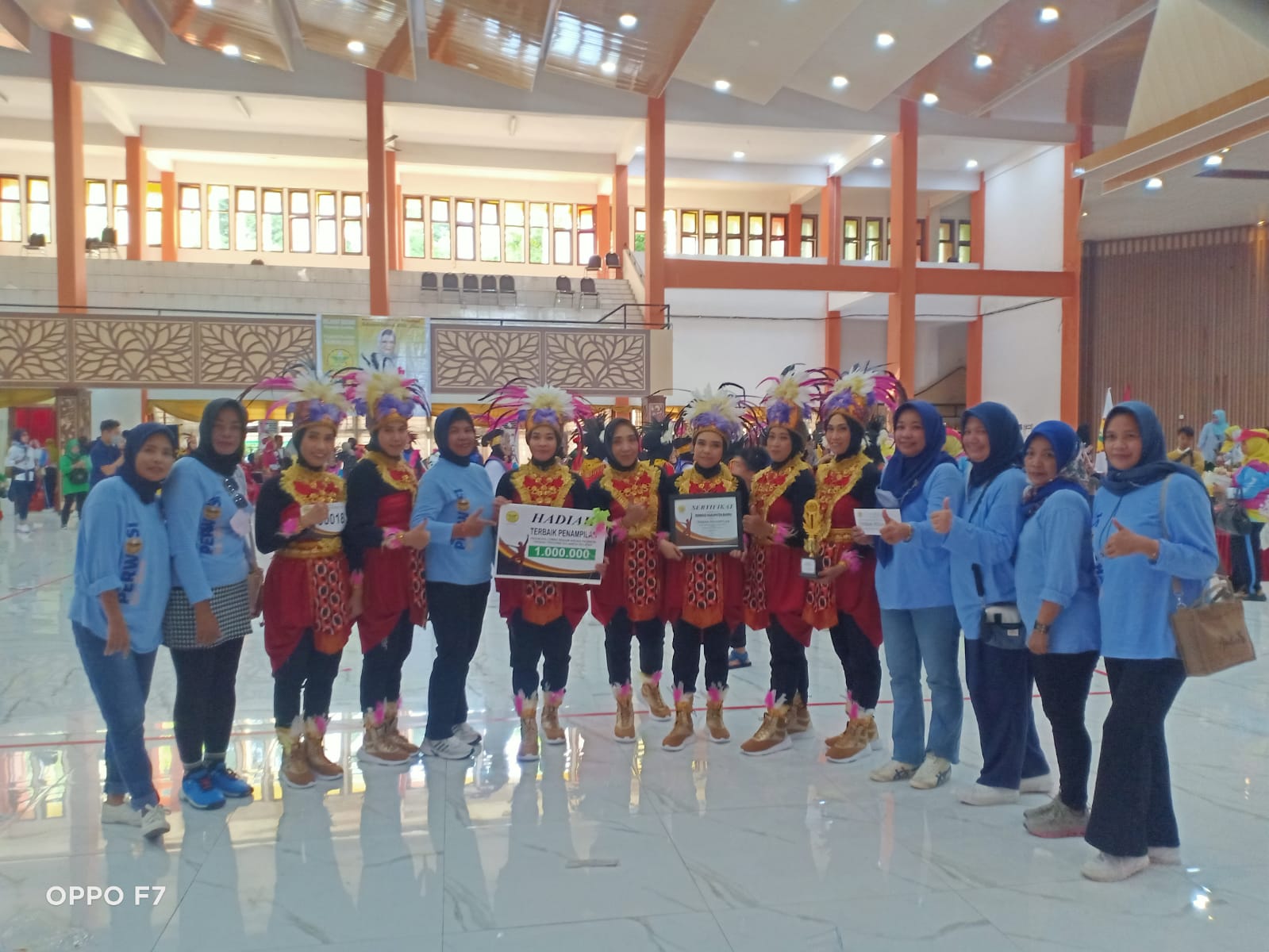 Tim Perwosi Barru Jadi Peserta Terbaik Tampilan Lomba Senam Kreasi Se Sulsel