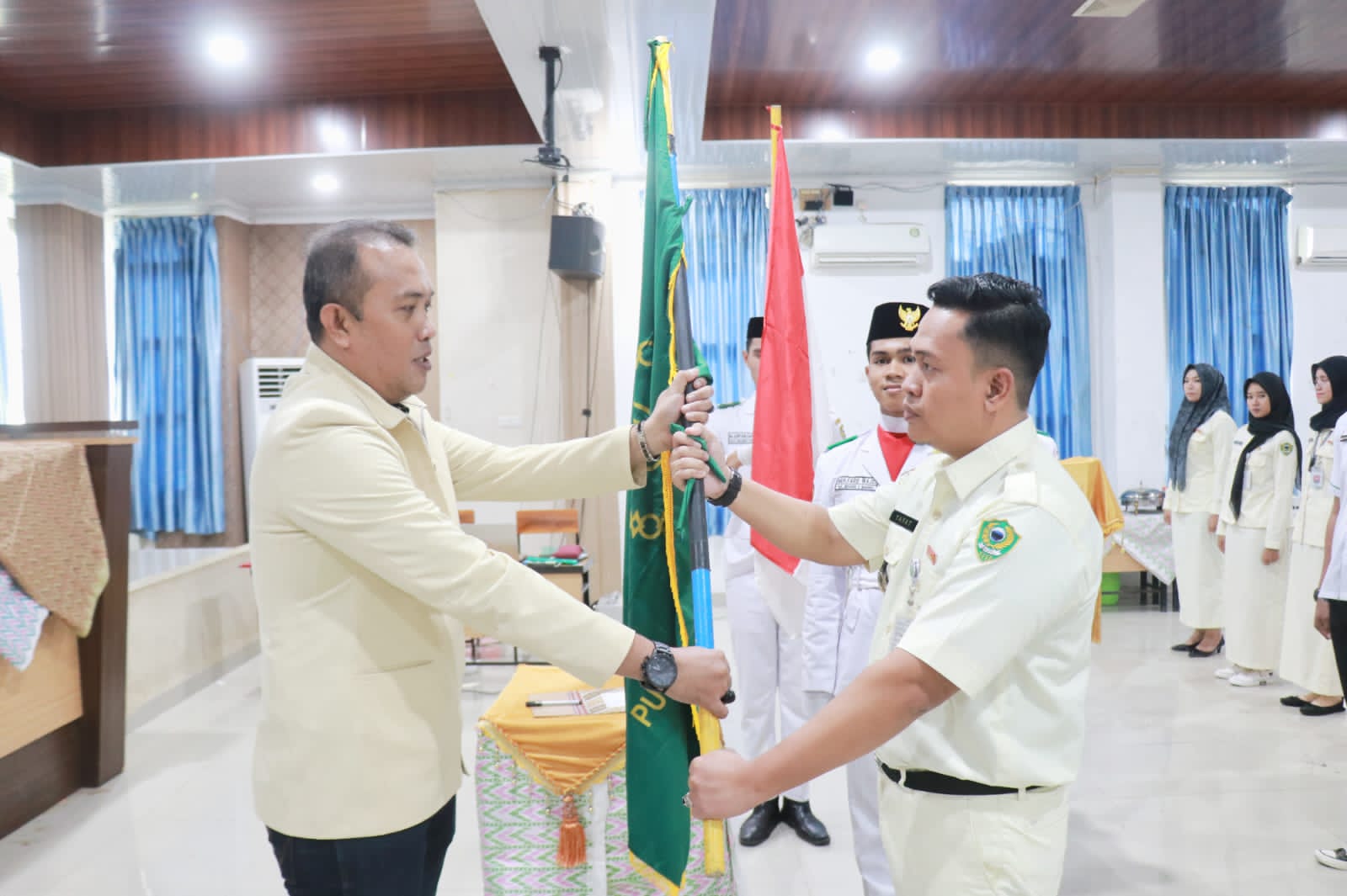 Kabid Humas Pemda Barru Pimpin Purna Paskibraka Indonesia Barru