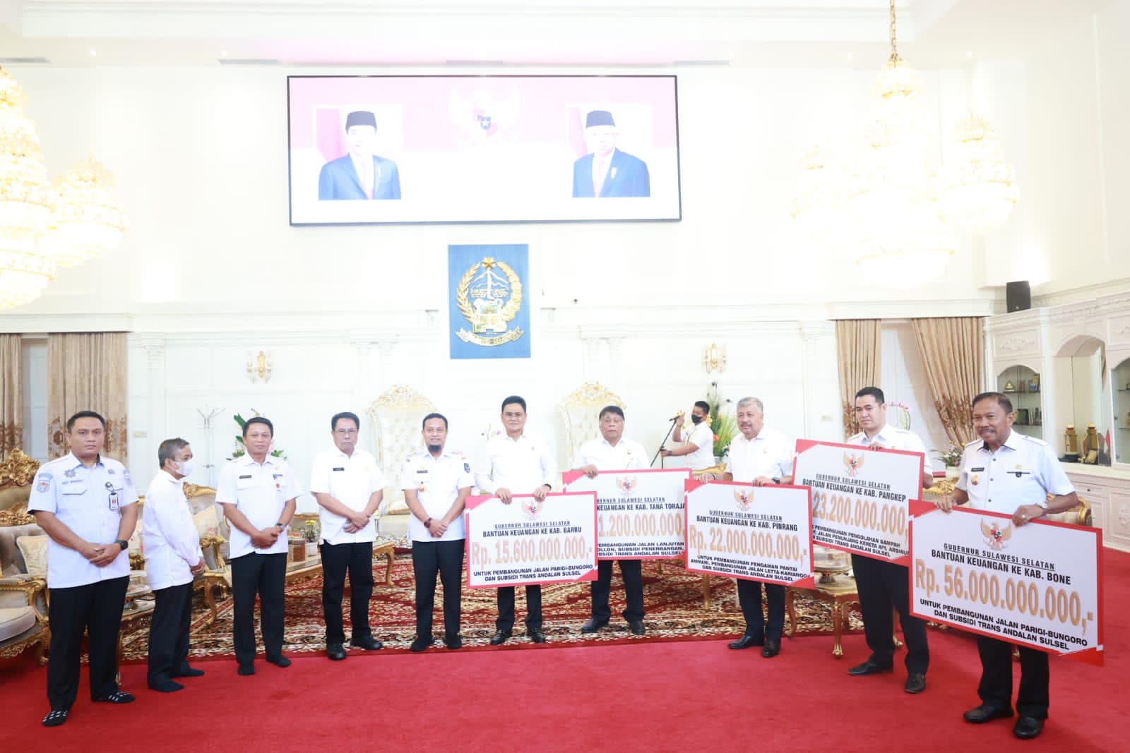 Pemprov Sulsel Kucurkan Bantuan 15 M Untuk Pemkab Barru