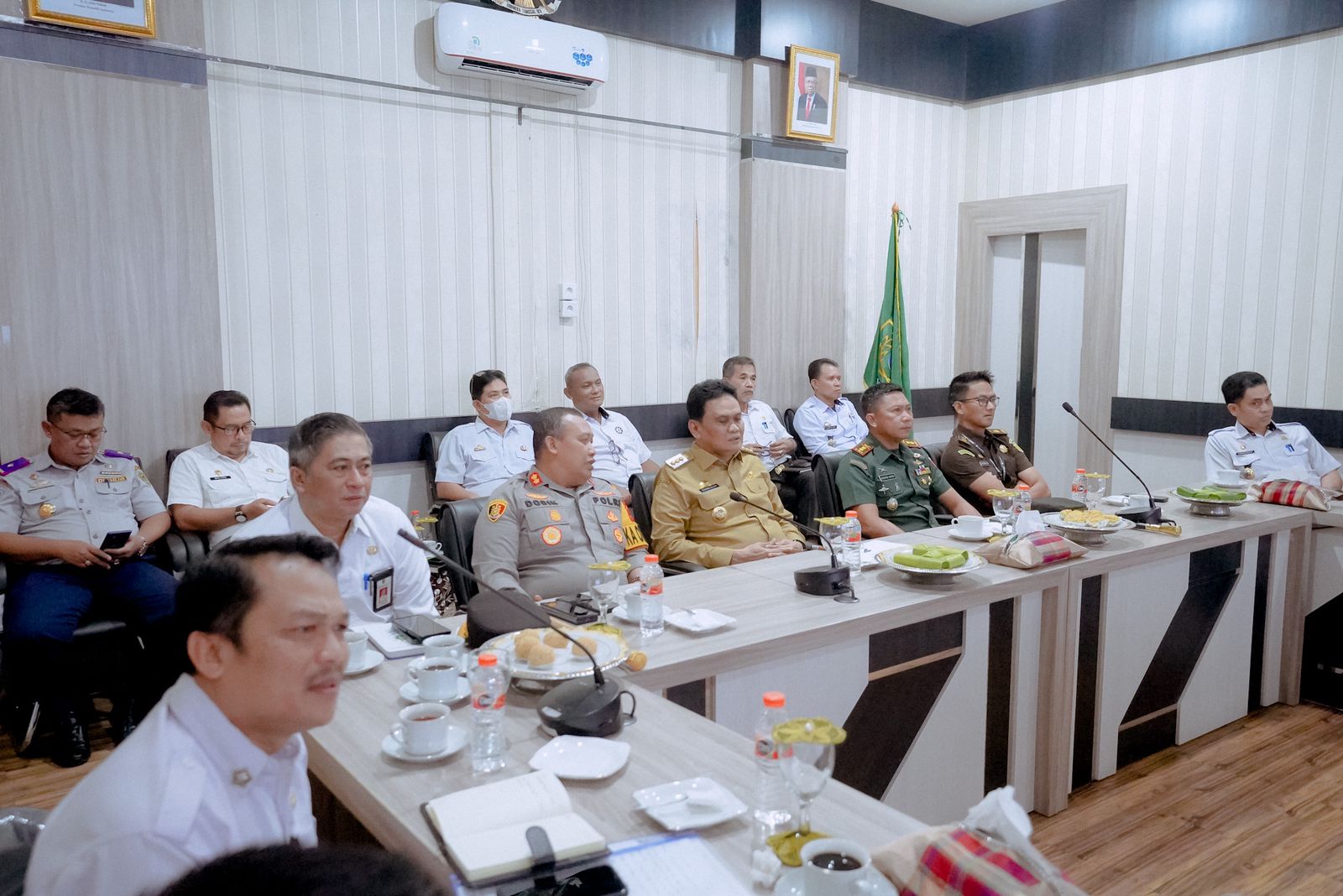 Pemkab Barru dan Forkopimda Ikuti Rakor Pengendalian Inflasi Daerah Bersama Mendagri Secara Virtual