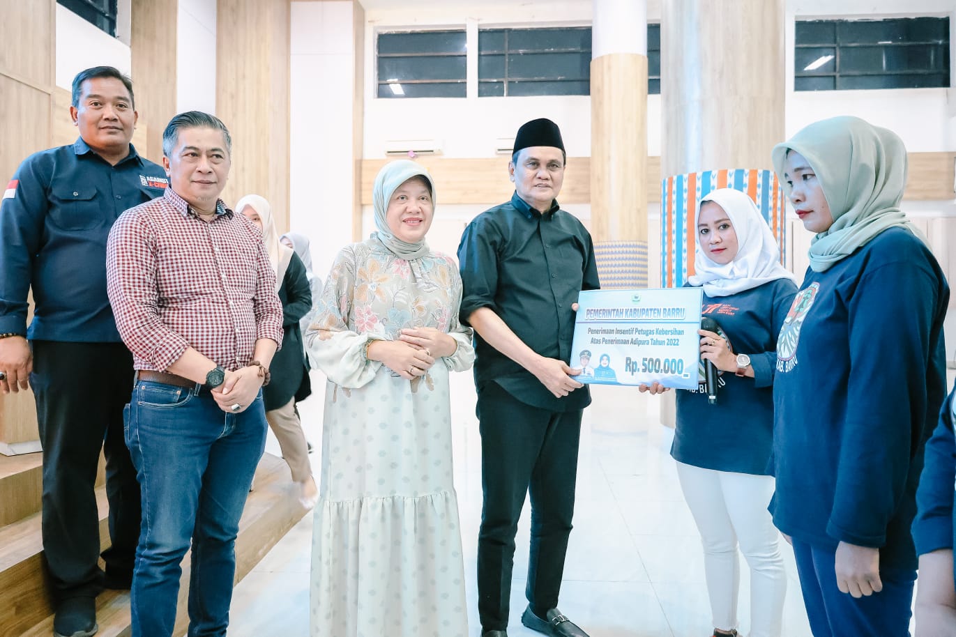 Suardi Saleh Sebut Pasukan Biru Pengawal Sejati Adipura