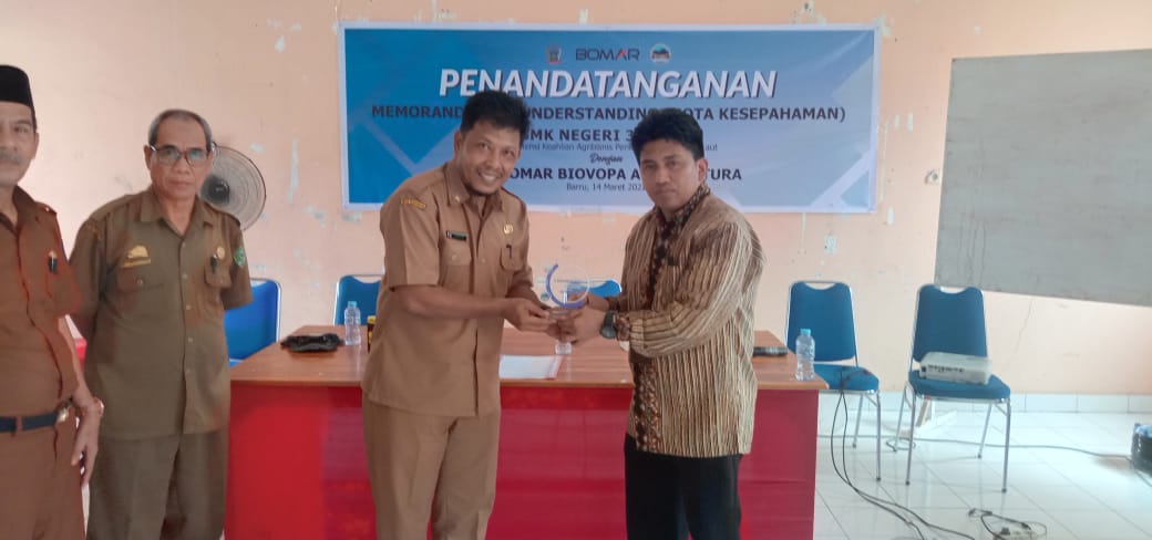 PT Bomar-SMKN 3 Barru MOU, Terkait Pendidikan Pengelolaan Budi Daya Perikanan