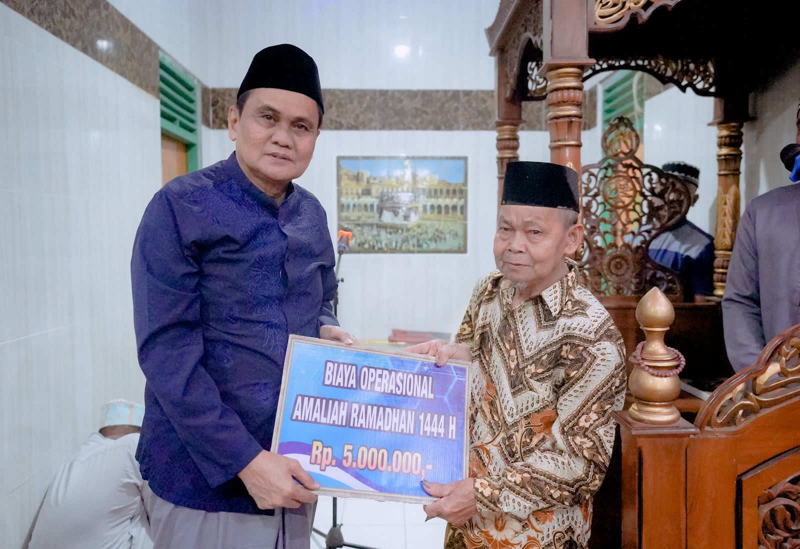 Bupati Safari Ramadan Malam ke-20 di Masjid Al  Anfaat Doi-Doi