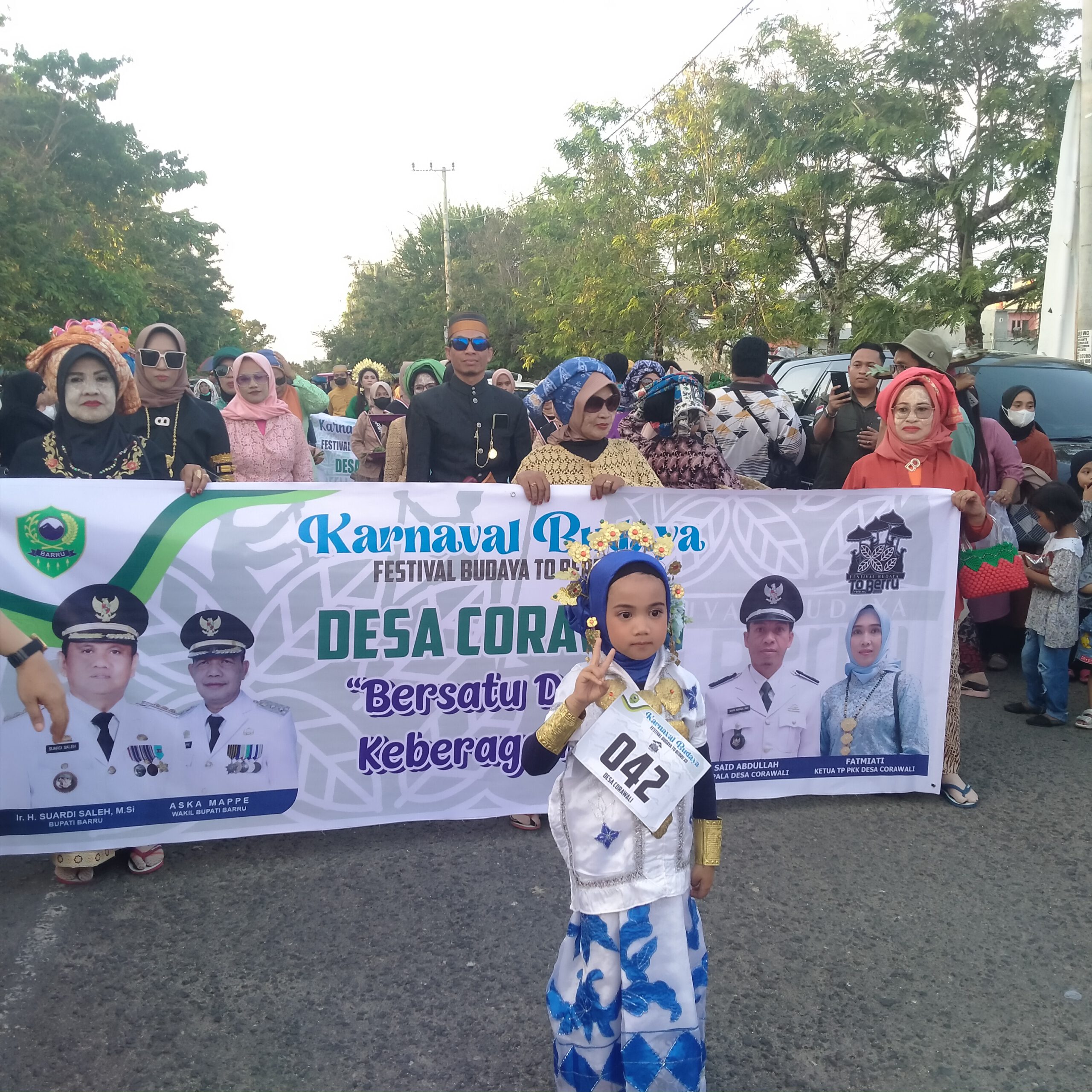 Bersatu Dalam Keberagaman Motto Pemdes Corawali Di Karnaval Budaya