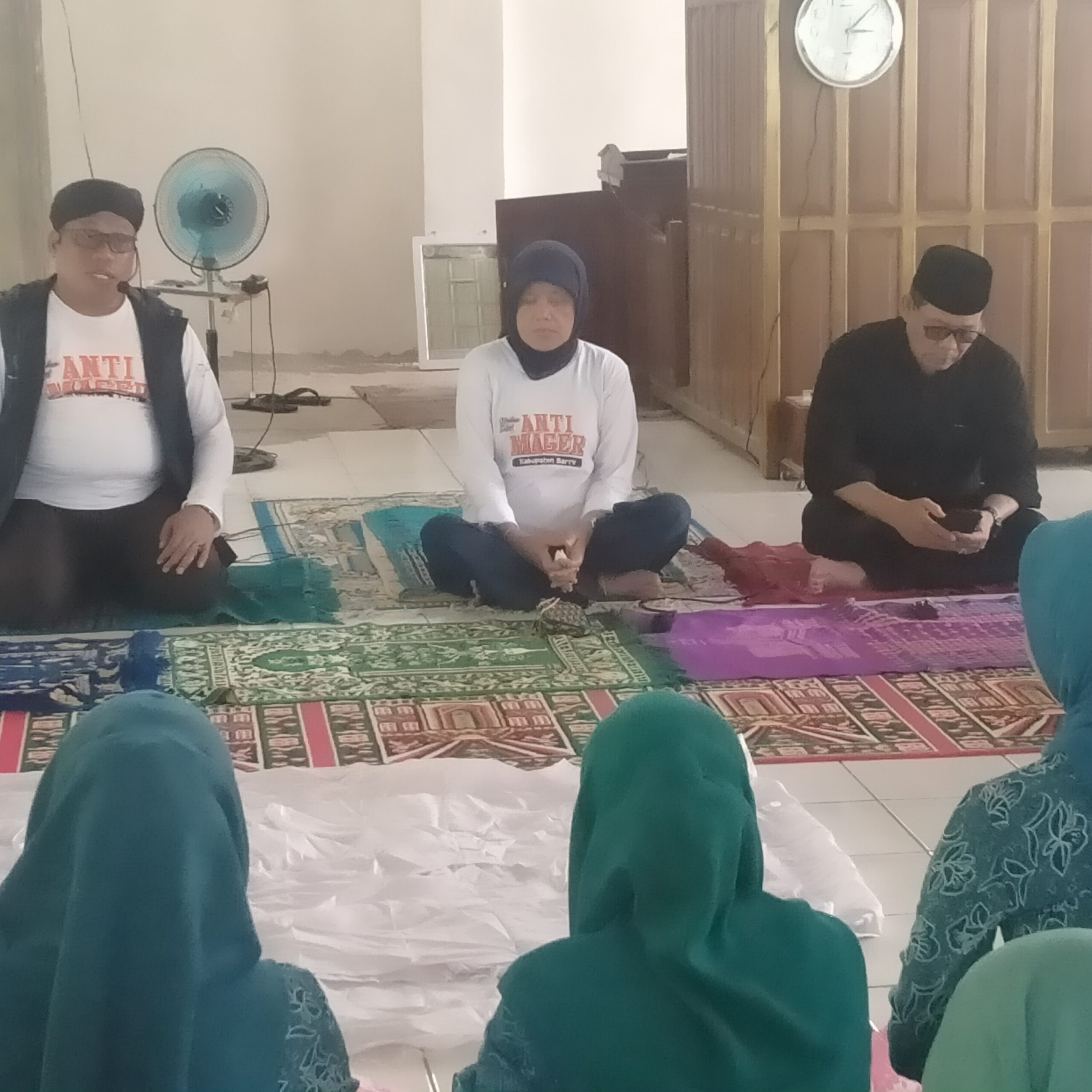 Dibuka Ketua TP PKK Barru,Kader PKK Pelatihan Kaifiyatul Jenazah  Oleh Kabag Kesra