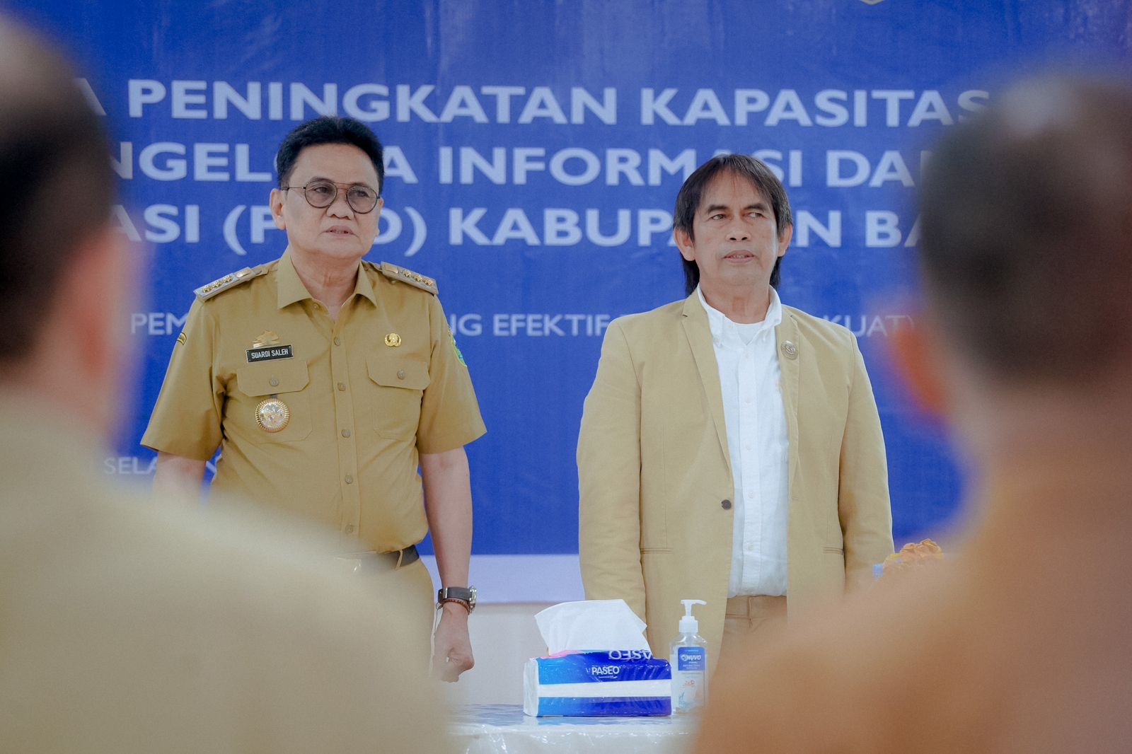 Bupati Buka Peningkatan Kapasitas PPID Pemkab Barru-USAID ERAT