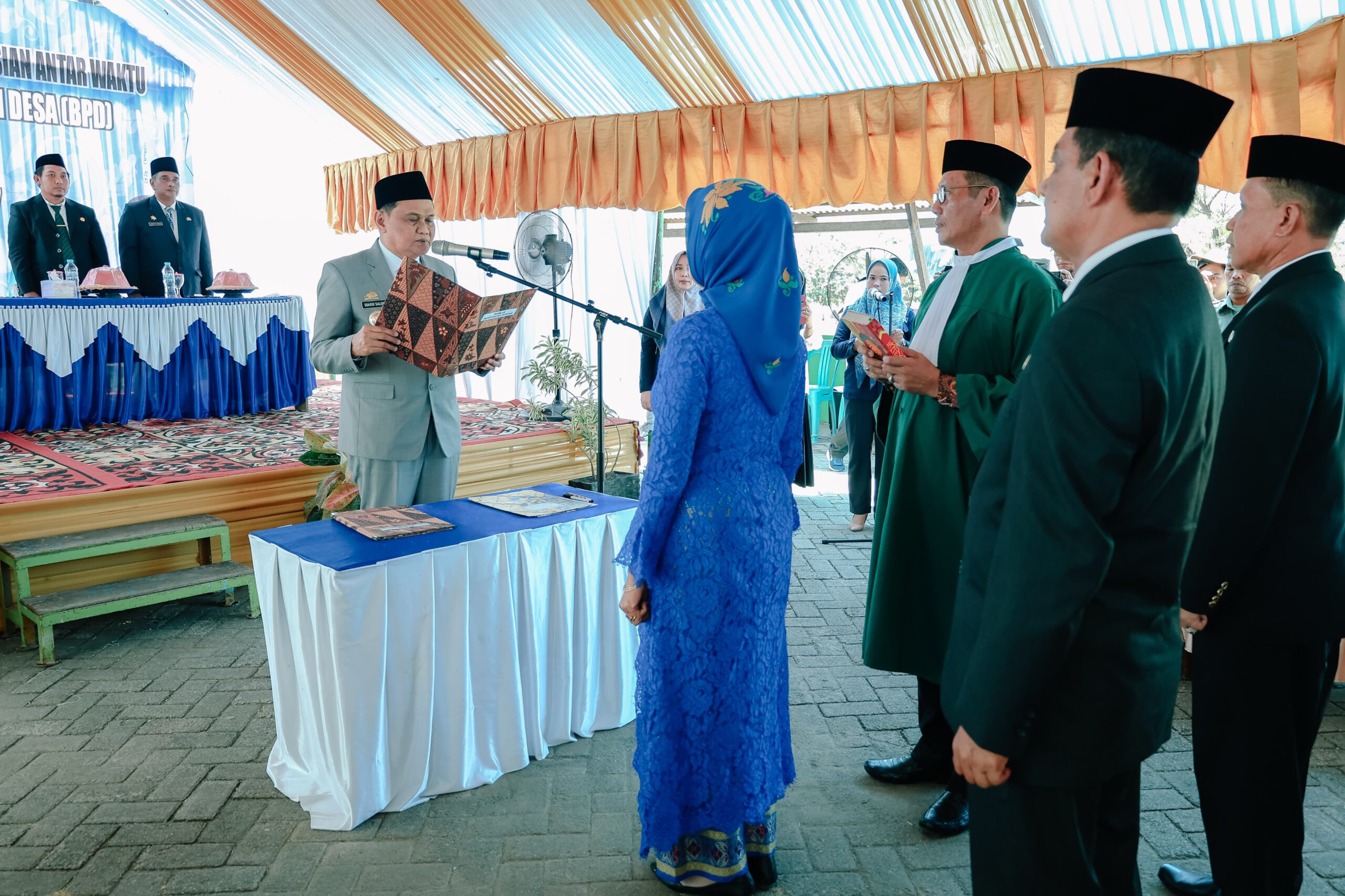 Bupati Barru Lantik Nurhaena PAW Anggota BPD Desa Lawallu