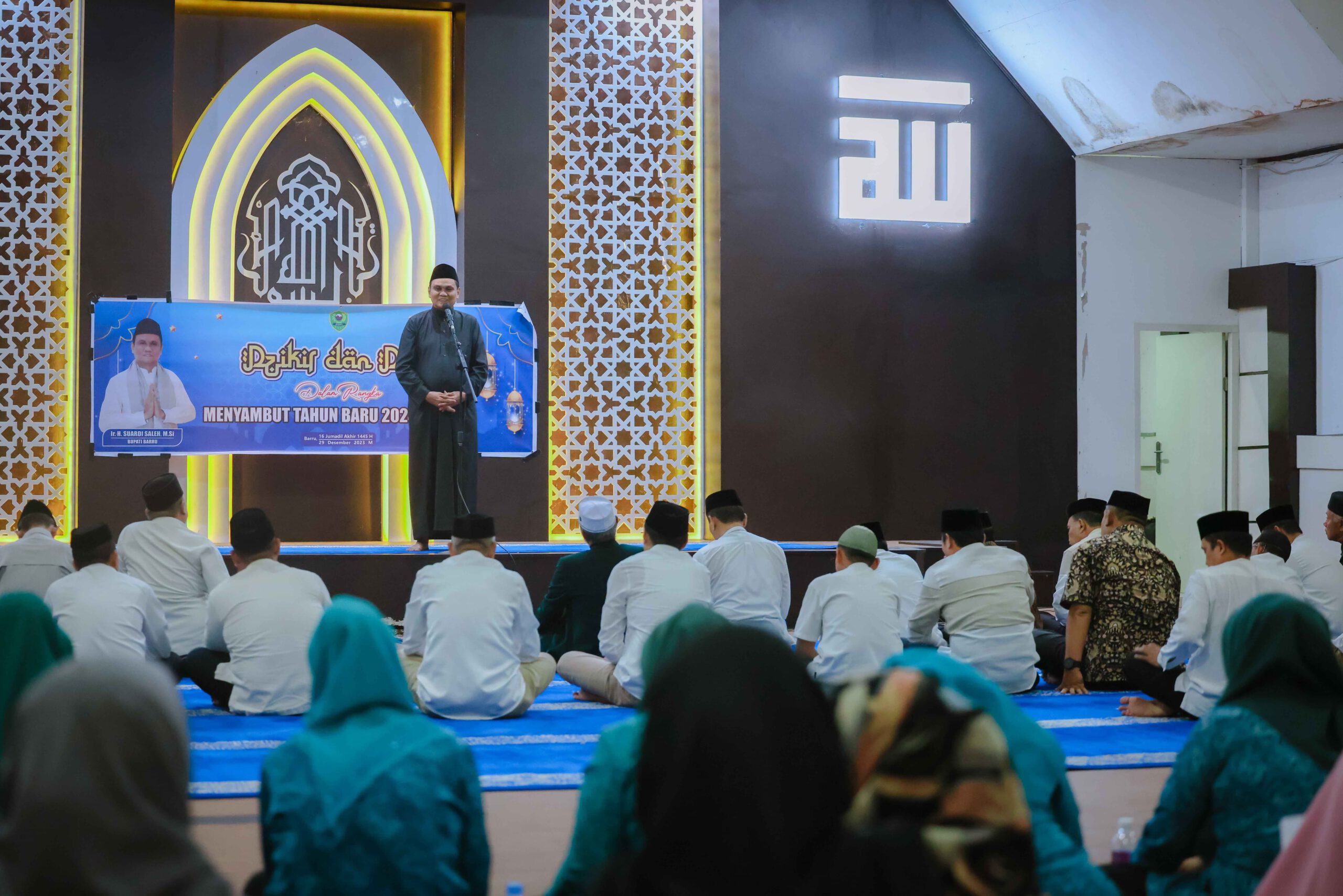 Bupati Barru :  Momentum Zikir Dan Doa Pergantian Tahun Untuk Intropeksi Pencapaian Kinerja