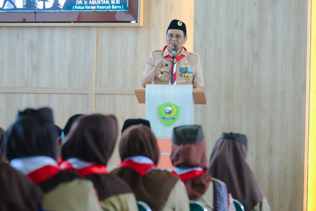 Suardi Saleh Kukuhkan Majelis Pembimbing Kwartir Ranting Dan Dewan