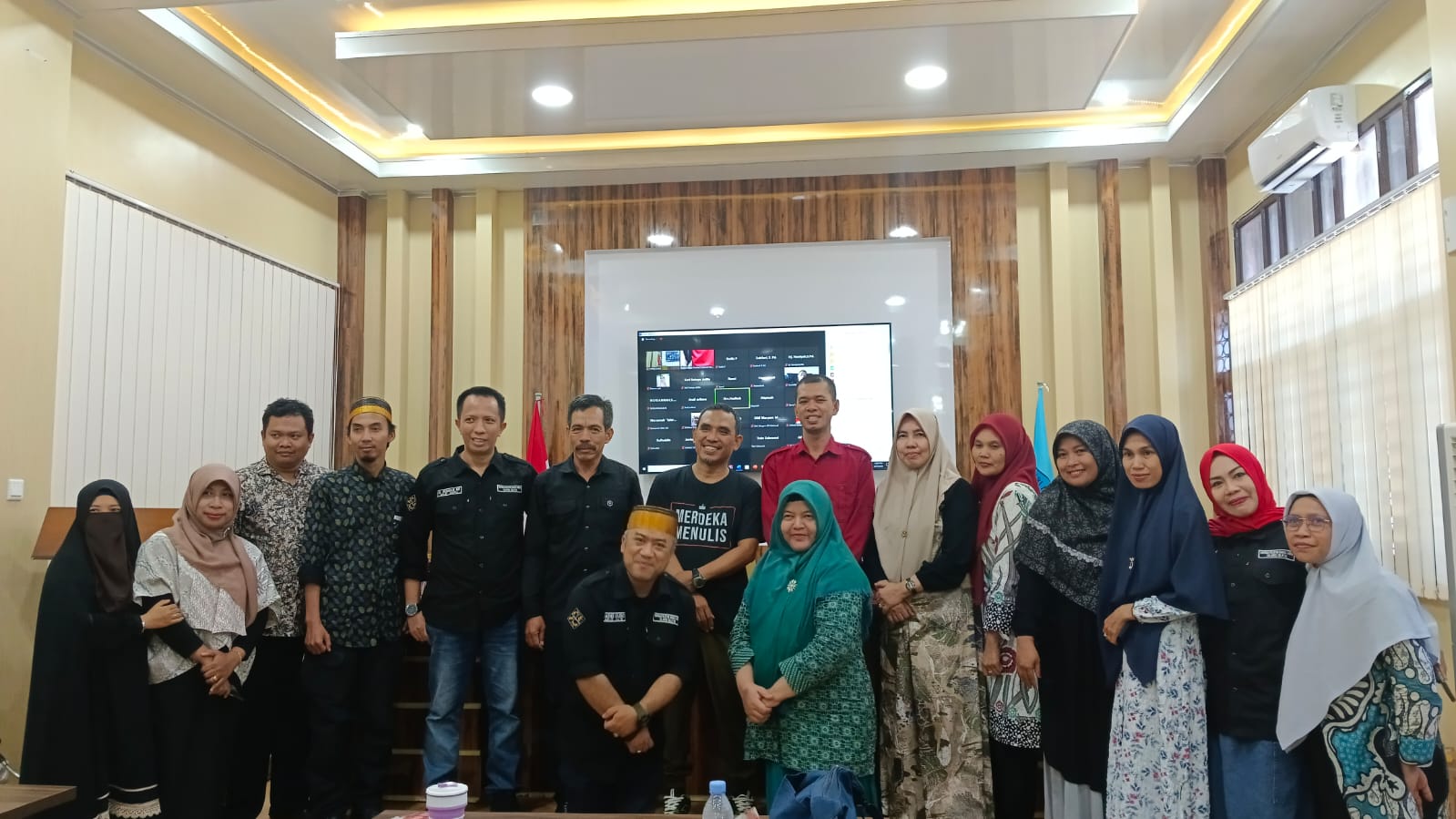 Pelatihan Menulis Konten Lokal Dan Peluncuran Serta Bedah Buku Digelar HPBD Sulsel