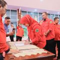 PLT Ketua PKK Barru Pimpin IKA Unhas