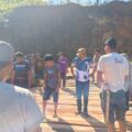 Kades Dan Warga Desa Bulo Bulo Gotong Royong Perbaiki Jembatan Passengareng (Perbatasan antara Kab. Barru - Bone).