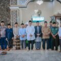 Hadiri Maulid Di Masjid Nuruttaufiq Mareto Desa Lipukasi, Bupati Barru Ajak Masyarakat Teladani Sifat Nabi