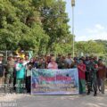Danramil Mallusetasi Bersama Kades Manuba Gerakkan Semangat Gotong Royong Warga