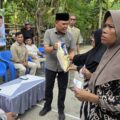 Perpadi Sulbar dan Polman Bagikan 2 Ton Beras Bantu Warga Pesisir di Polman