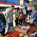 Jelang Idulfitri, Bupati Barru Pantau Harga dan Ketersediaan Sembako di Pasar Mattirowalie