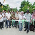 Bupati Barru Resmikan Jalan Rabat Beton Passedde, Warga Nikmati Akses yang Dinanti 18 Tahun