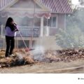 Dengan Semangat Cinta Alam, GAMAT RI DPC Parepare Bersihkan Lingkungan Sekitar Kantor